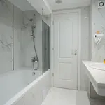 Ξενοδοχείο Perla Royal 5*