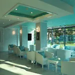 Perla Royal ホテル
