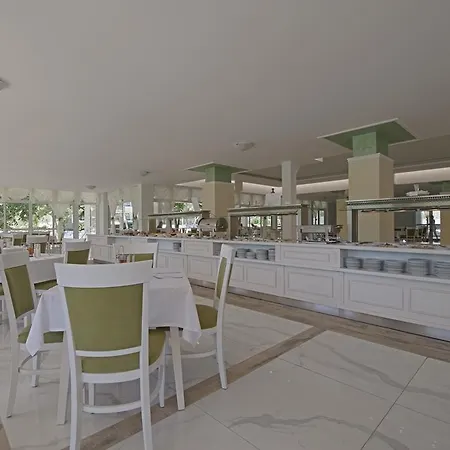 Otel Perla Royal