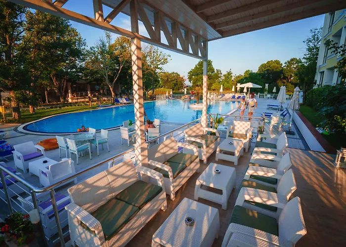 Perla Royal 5* プリモルスコ