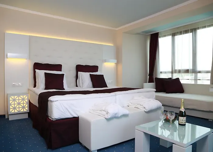 ホテル Perla Royal