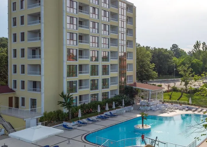 ホテル Perla Royal