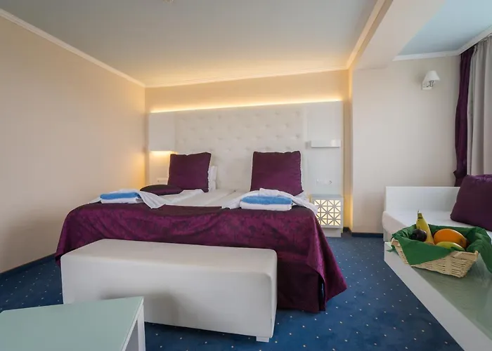 Perla Royal ホテル プリモルスコ