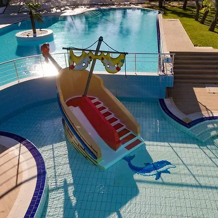 Perla Royal Hotel